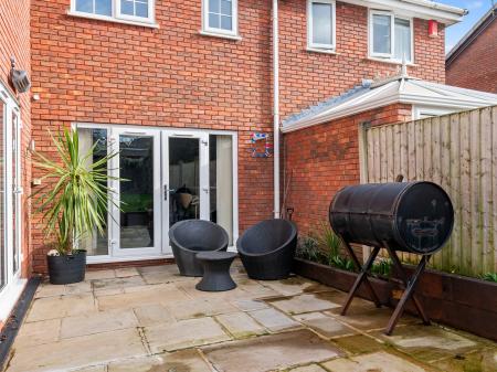 4 bedroom Semi-detached house for sale in Blakemore Drive, Sutton Coldfield, B75