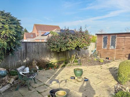 3 bedroom Detached house for sale in Barrier Bank, Cowbit, PE12