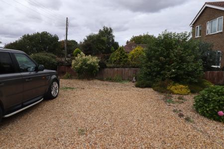 3 bedroom Detached house for sale in Barrier Bank, Cowbit, PE12