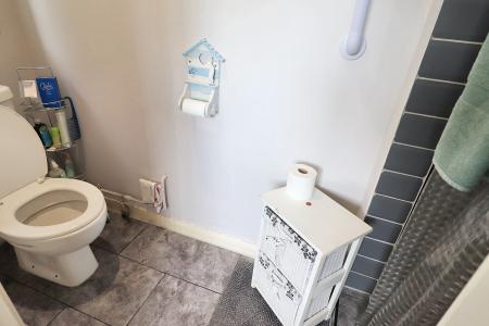 3 bedroom Detached house for sale in Barrier Bank, Cowbit, PE12