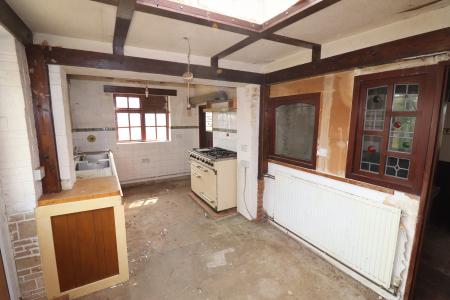 2 bedroom Detached house for sale in Branches Lane, Fleet, PE12