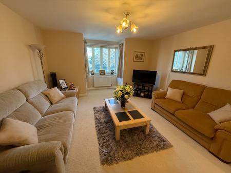 2 bedroom Flat for sale in Broad Street, Spalding, PE11