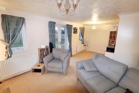 2 bedroom Flat for sale in Brayfields, Pinchbeck, PE11