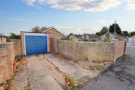 3 bedroom Detached bungalow for sale in Cambridge Gardens, Gosberton, PE11
