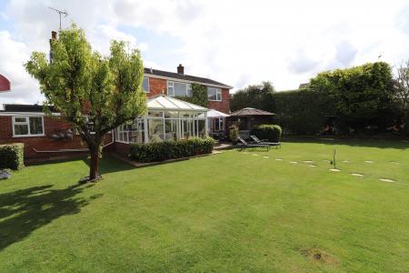 5 bedroom Detached house for sale in Cobgate Close, Whaplode, PE12