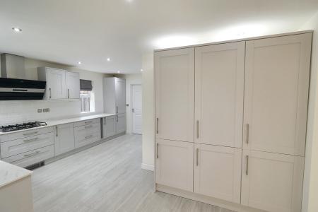 4 bedroom Detached house for sale in Fern Drive, Spalding, PE11