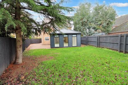 4 bedroom Detached house for sale in Fern Drive, Spalding, PE11