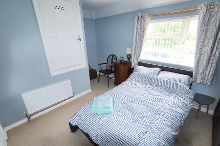 6 bedroom Semi-detached house for sale in Glenside South, Pinchbeck, PE11