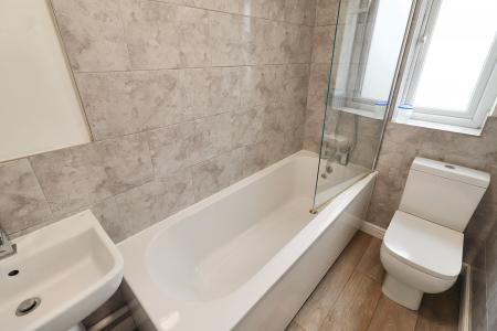 3 bedroom Detached house for sale in Halmergate, Spalding, PE11