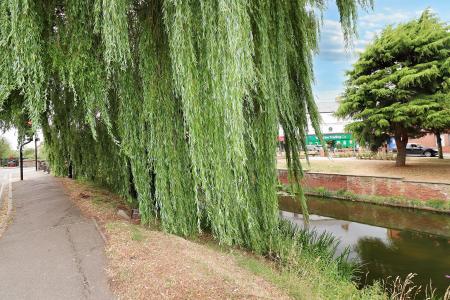 1 bedroom Flat for sale in High Street, Spalding, PE11