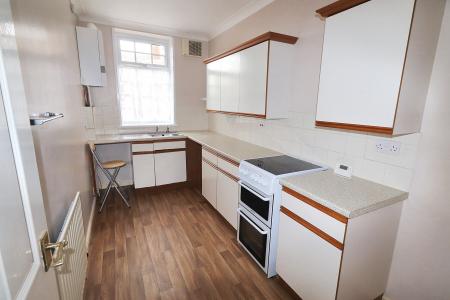 1 bedroom Flat for sale in High Street, Spalding, PE11