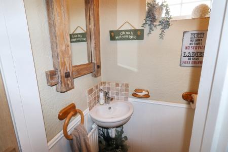 4 bedroom Detached house for sale in Little Walsingham Close, Kings Lynn, PE30