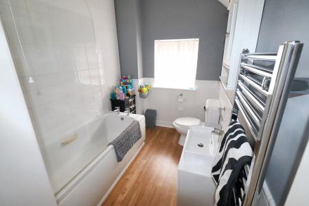 2 bedroom Terraced House for sale in North End Yard, Kings Lynn, PE30