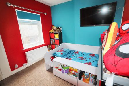 2 bedroom Terraced House for sale in North End Yard, Kings Lynn, PE30