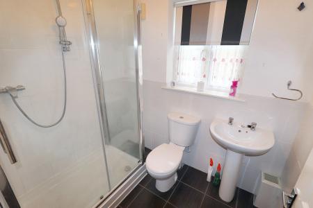 3 bedroom Detached bungalow for sale in Park Close, Spalding, PE11
