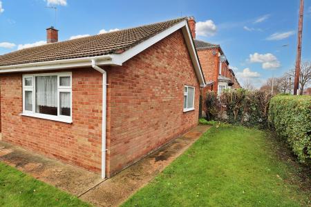 2 bedroom Bungalow for sale in Park Road, Spalding, PE11