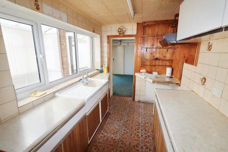 3 bedroom Semi-detached house for sale in Pennygate, Spalding, PE11