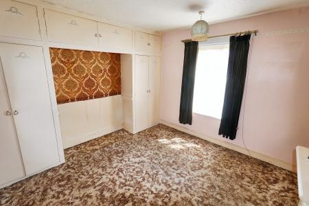 3 bedroom Semi-detached house for sale in Pennygate, Spalding, PE11