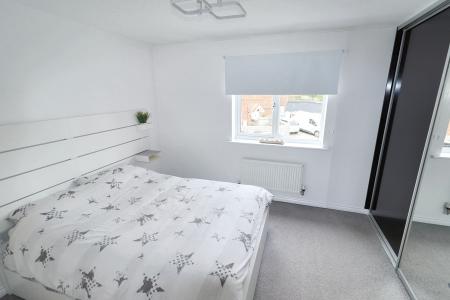 2 bedroom Terraced House for sale in Perry Close, Spalding, PE11