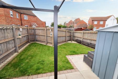 2 bedroom Terraced House for sale in Perry Close, Spalding, PE11
