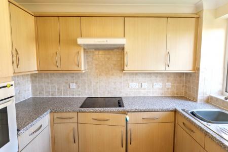 1 bedroom Flat for sale in Pool Close, Spalding, PE11