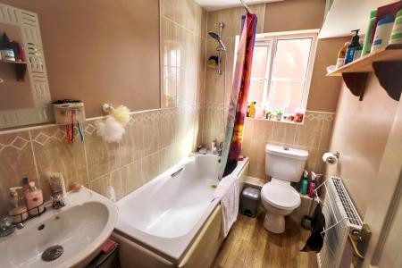 3 bedroom End of terrace house for sale in Saltern Drive, Spalding, PE11