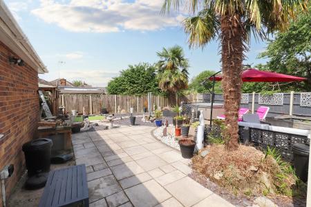 3 bedroom Detached bungalow for sale in Siltside, Gosberton Risegate, PE11