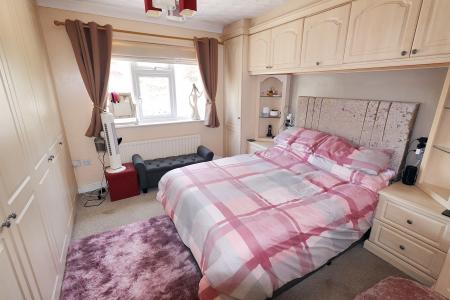 3 bedroom Detached bungalow for sale in Siltside, Gosberton Risegate, PE11