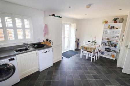 3 bedroom Detached house for sale in Spring Gardens, Spalding, PE11