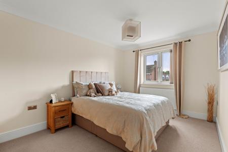 4 bedroom Detached house for sale in Woolram Wygate, Spalding, PE11