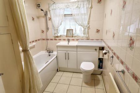 2 bedroom Detached bungalow for sale in Churchfleet Lane, Gosberton, PE11