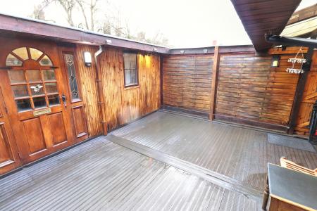 3 bedroom Semi-detached house for sale in Thistle Gardens, Spalding, PE11