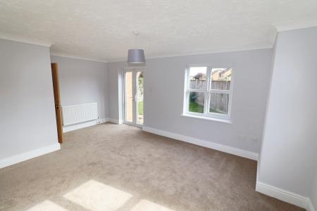 3 bedroom Link detached house to let in The Wyke, Spalding, PE11