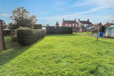 2 bedroom Semi-detached house for sale in Back Lane, Long Sutton, PE12