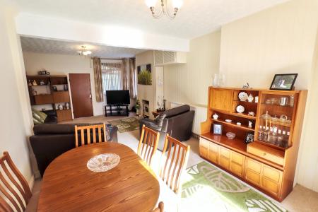 2 bedroom Semi-detached house for sale in Back Lane, Long Sutton, PE12