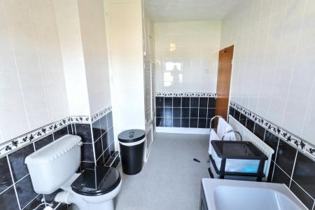 2 bedroom Semi-detached house for sale in Back Lane, Long Sutton, PE12