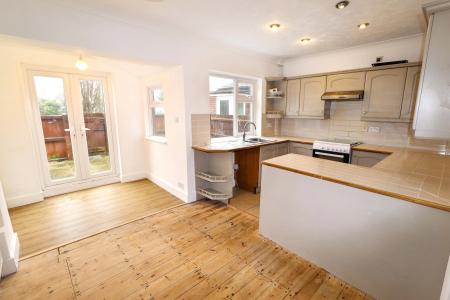 2 bedroom Semi-detached house for sale in Winfarthing Avenue, Kings Lynn, PE30