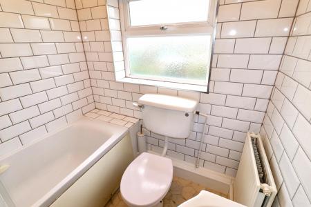 2 bedroom Semi-detached house for sale in Winfarthing Avenue, Kings Lynn, PE30