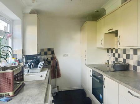 3 bedroom Semi-detached house to let in Horsefayre Fields, Spalding, PE11