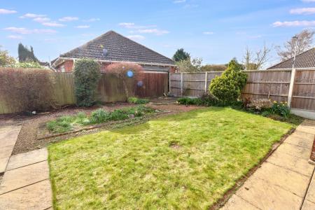 3 bedroom Detached bungalow for sale in The Hawthorns, Pinchbeck, PE11