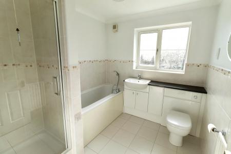 3 bedroom Detached bungalow for sale in The Hawthorns, Pinchbeck, PE11