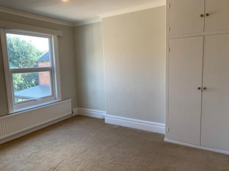 2 bedroom Flat to let in Holland Road, Spalding, PE11