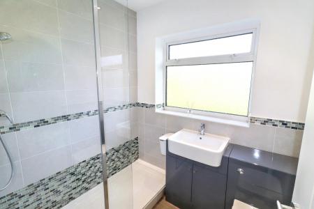 2 bedroom Bungalow for sale in Greenrigg Gardens, Spalding, PE11