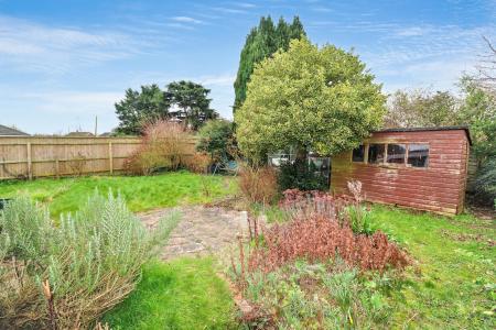 2 bedroom Detached bungalow for sale in Mountbatten Avenue, Pinchbeck, PE11