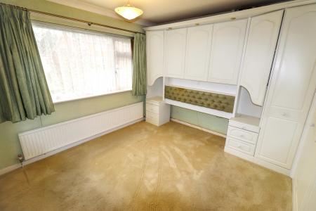 2 bedroom Detached bungalow for sale in Mountbatten Avenue, Pinchbeck, PE11