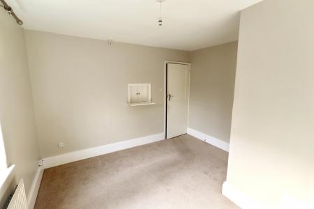 2 bedroom Apartment for sale in Holland Road, Spalding, PE11