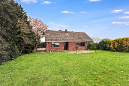 3 bedroom Detached bungalow for sale in Bensgate Road, Fleet, PE12