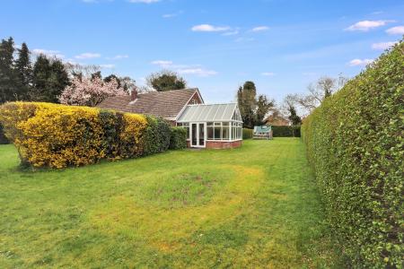 3 bedroom Detached bungalow for sale in Bensgate Road, Fleet, PE12