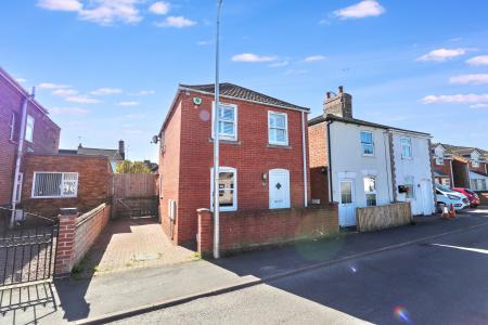 Albert Street, Spalding, PE11