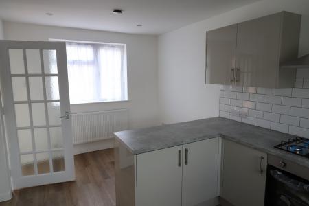 3 bedroom Semi-detached house to let in First Avenue, Spalding, PE11